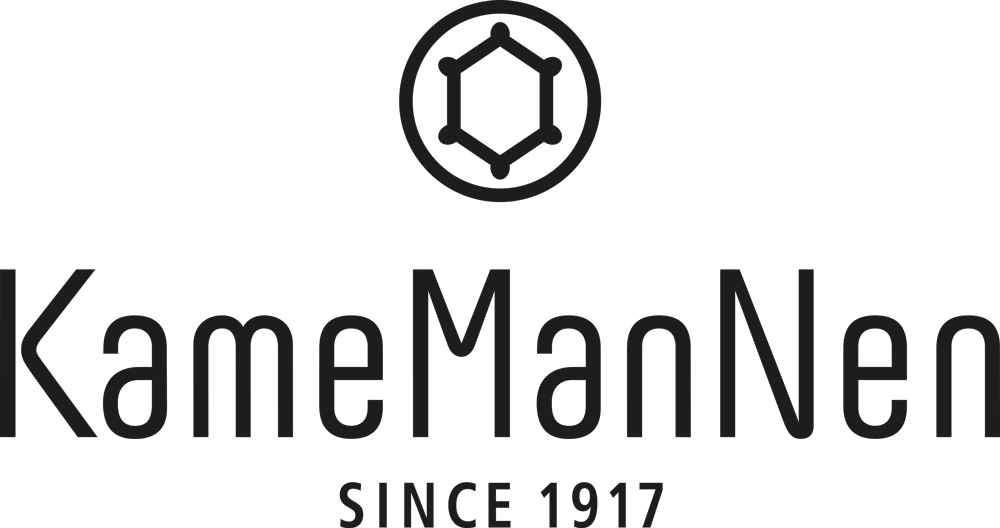 KameManNen-logo